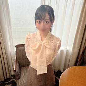 FC2精品无码PPV-2982484 夢を追いかけるアイドルルックな少女再び！大人びた格好と変わ2ら..