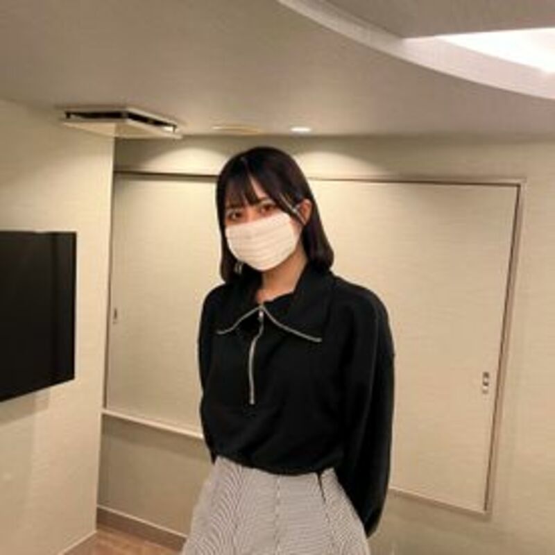 FC2精品无码PPV-2908113 18歳うぶな美少女らなちゃんと約束外の中出しえっち、、、顔出しNGだがエ..
